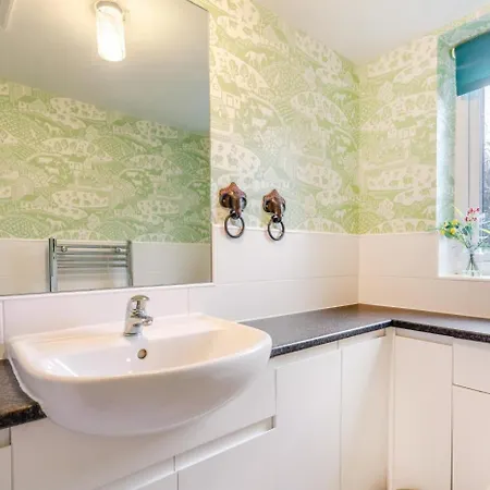 3 Bed In Oc-ds944 * Appersett